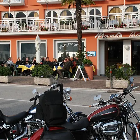 Monte Baldo 2* 托尔博莱