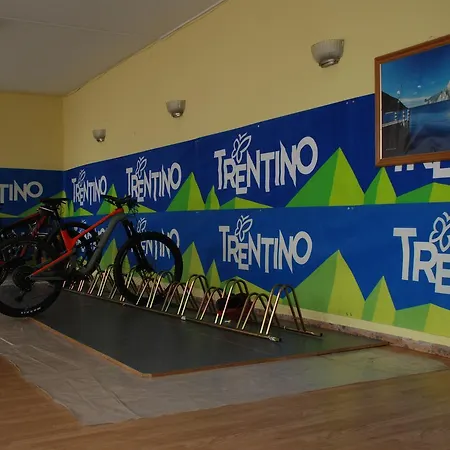 Hotel Monte Baldo 2*